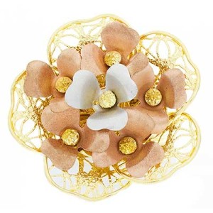 Goldara, 18K Flower Cluster Ring