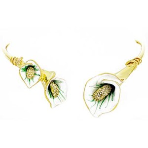 Goldara, 18K Lily Enamel Collar Necklace