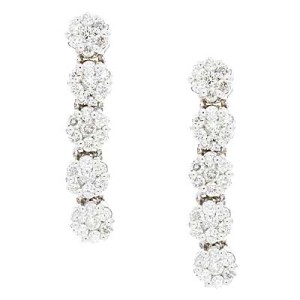 Goldara, 18K Jasmine Diamond Earrings